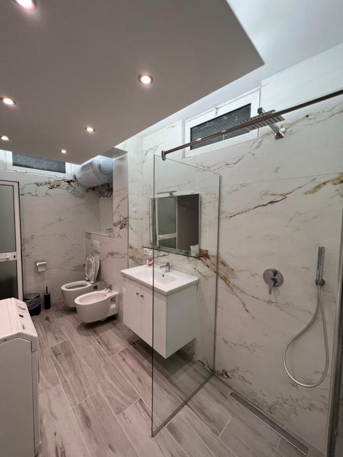 Apartment Tirana On Myslym Shyri Εξωτερικό φωτογραφία