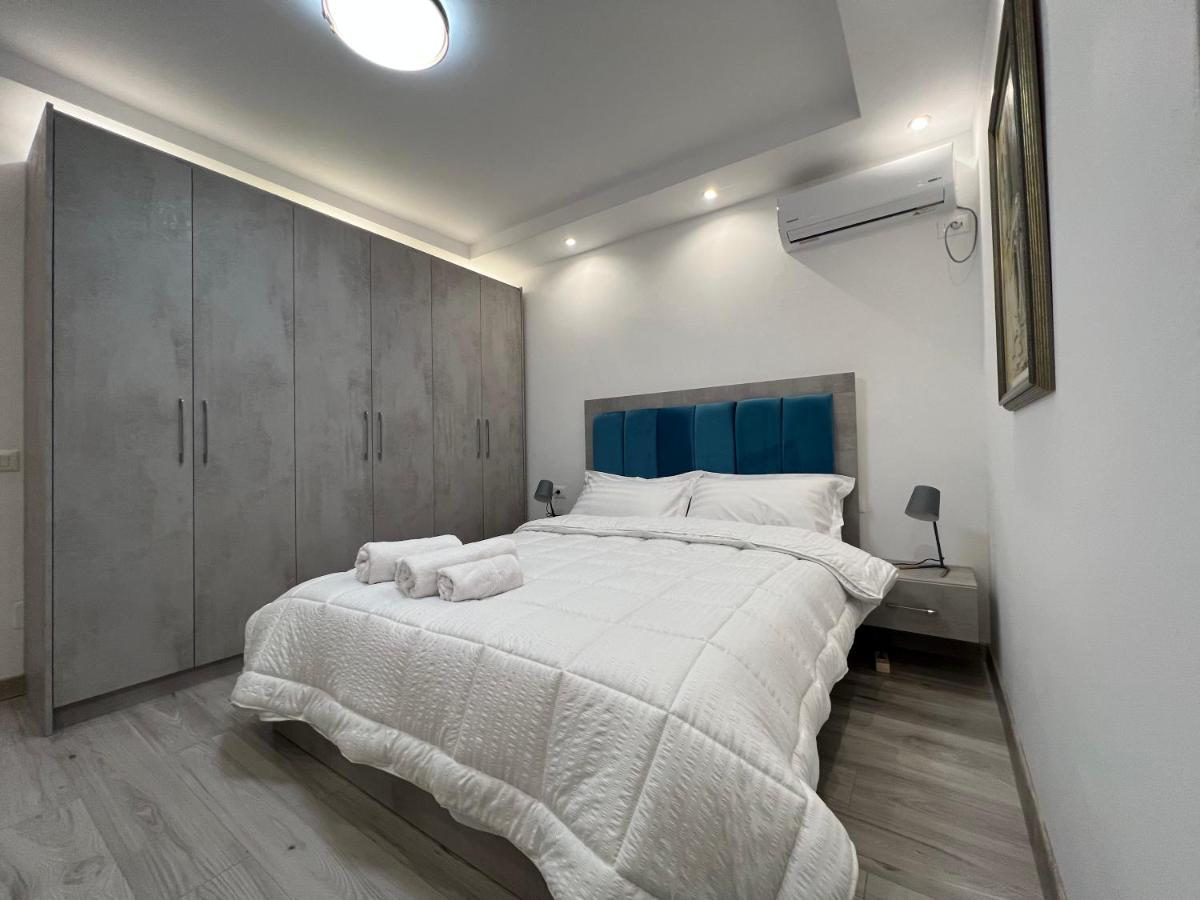 Apartment Tirana On Myslym Shyri Εξωτερικό φωτογραφία